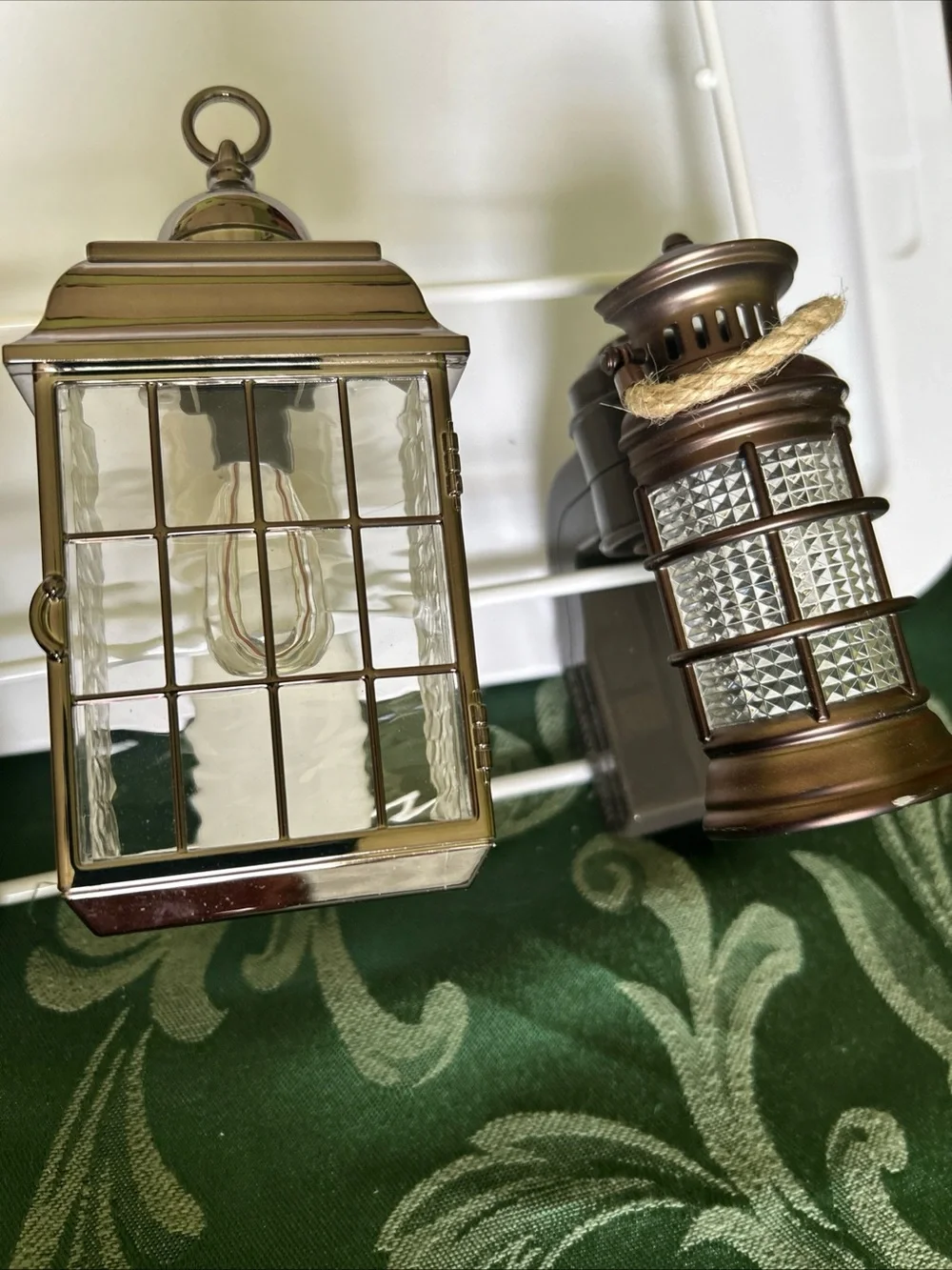 Lot of 4 Bath & Body Works Wallflower plug-ins Bronze Lantern nightlights